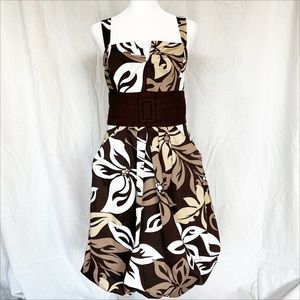 Chic floral dress *pockets*